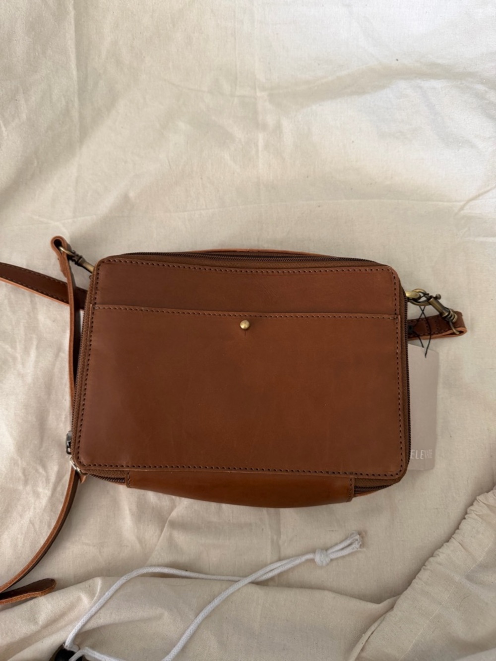 Elevate Nomand in Chestnut BNWT